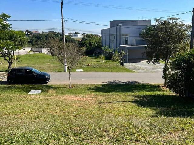 #TERRENO132 - Triplex para Venda em Jacareí - SP - 1