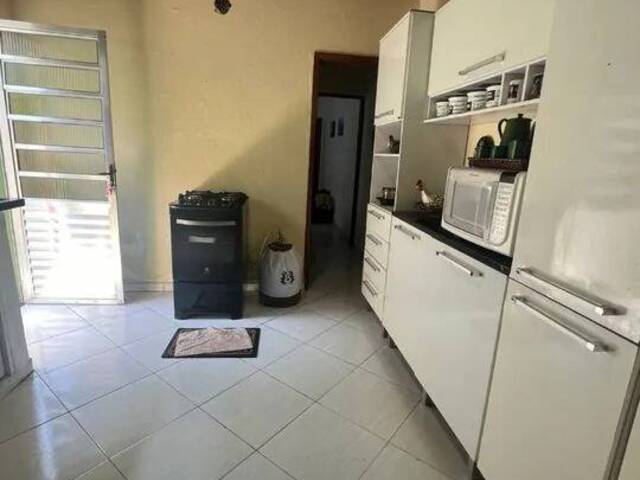 #1742 - Casa para Venda em São José dos Campos - SP - 3