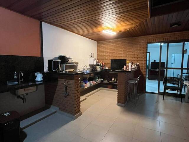 #1803 - Apartamento para Venda em São José dos Campos - SP - 2