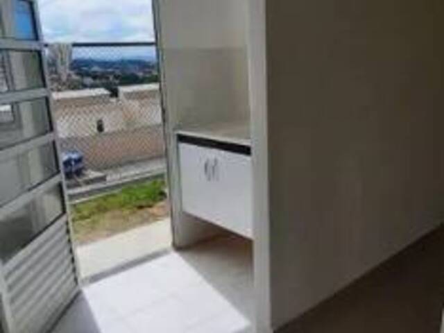 #1832 - Casa para Venda em São José dos Campos - SP - 2