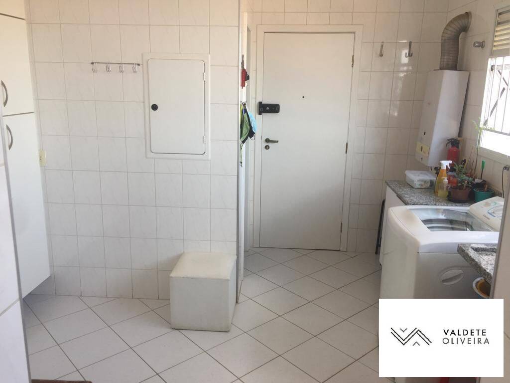 Apartamento à venda com 3 quartos, 128m² - Foto 8