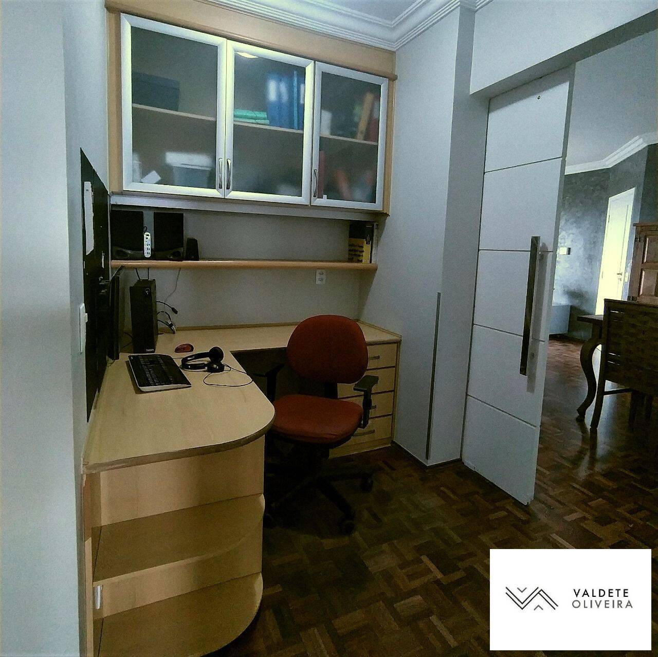 Apartamento à venda com 3 quartos, 128m² - Foto 17