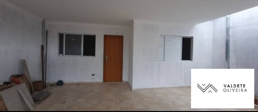 Casa à venda com 3 quartos - Foto 1