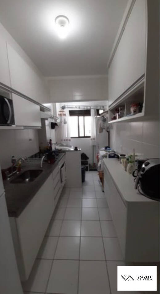 Apartamento à venda com 2 quartos, 63m² - Foto 4