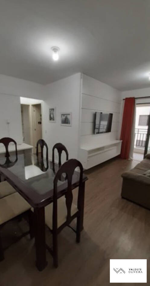 Apartamento à venda com 2 quartos, 63m² - Foto 1