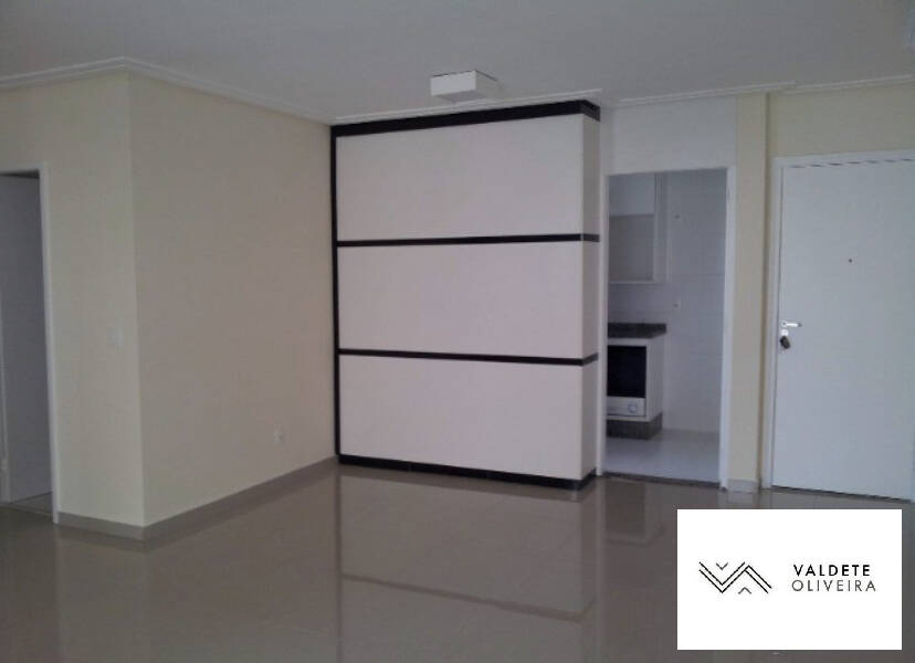 Apartamento à venda com 3 quartos, 100m² - Foto 6