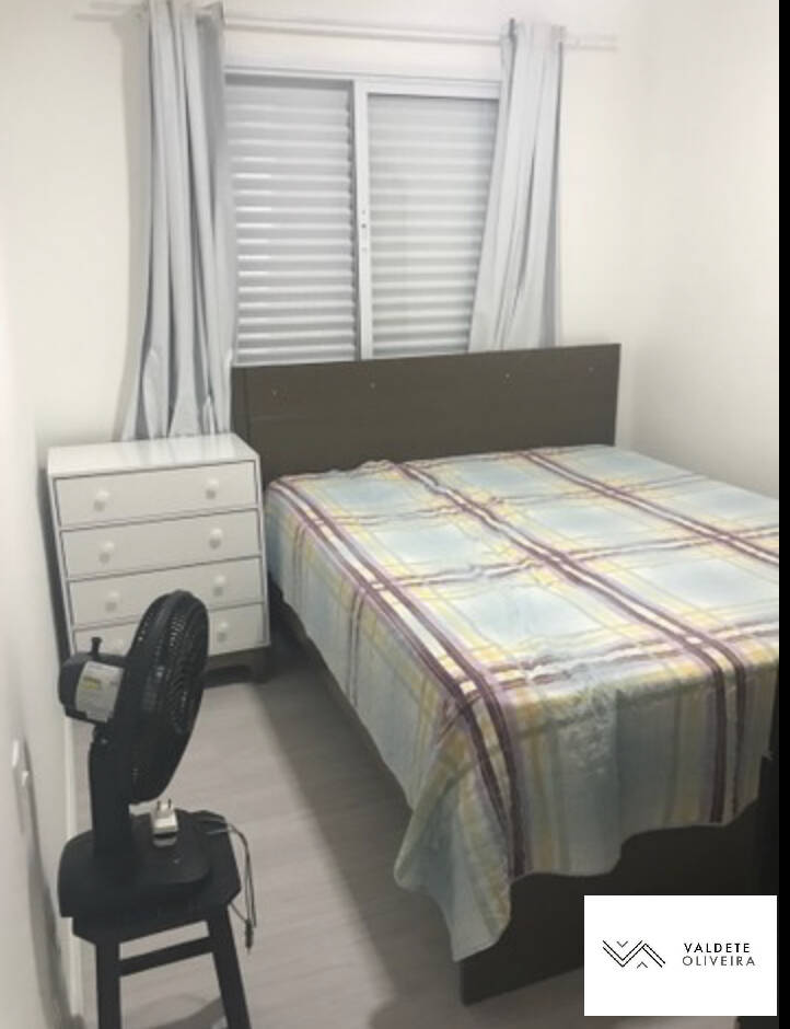 Apartamento à venda com 2 quartos, 62m² - Foto 2