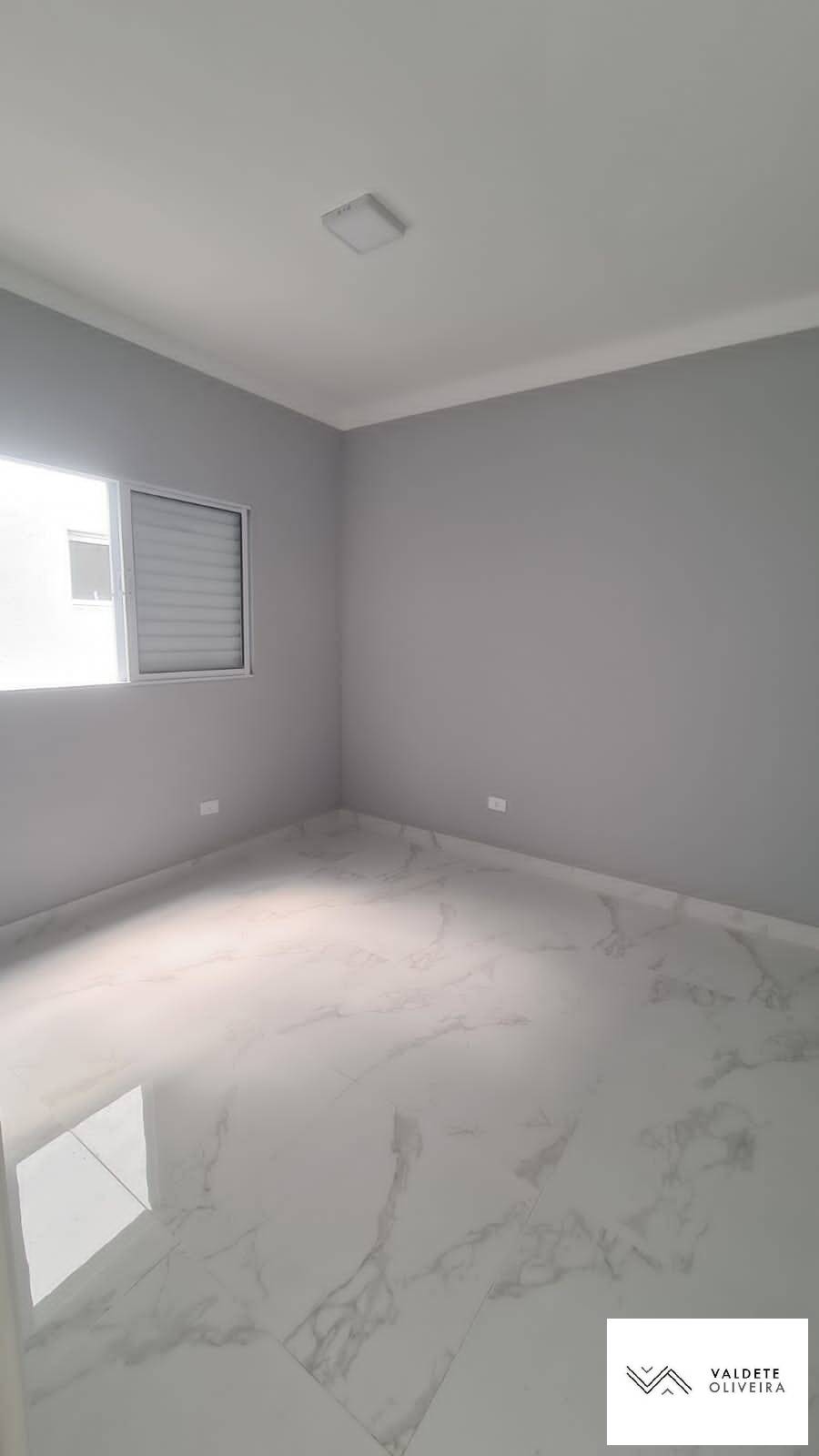 Casa à venda com 3 quartos, 87m² - Foto 11