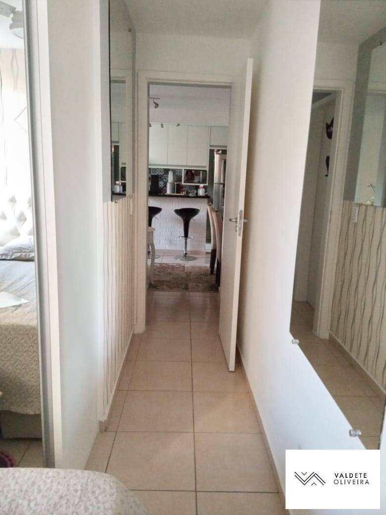 Apartamento à venda com 2 quartos, 45m² - Foto 4