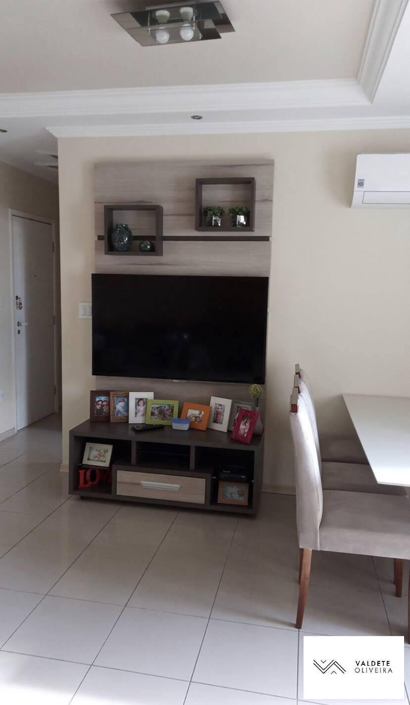 Apartamento à venda com 3 quartos, 74m² - Foto 14