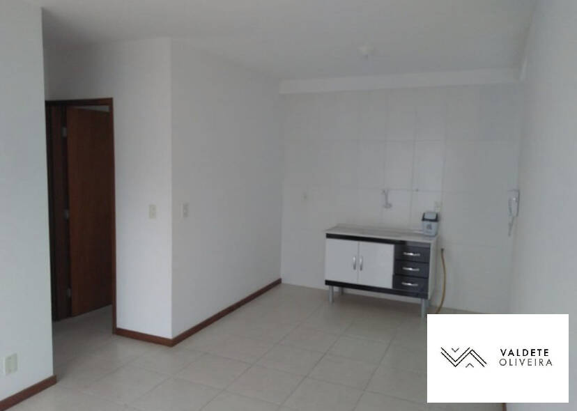 Apartamento à venda com 2 quartos, 47m² - Foto 2