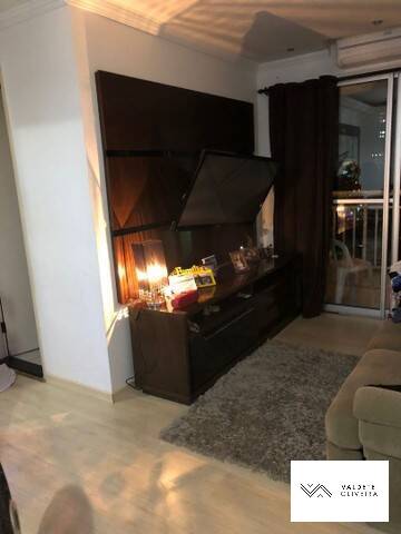 Apartamento à venda com 2 quartos, 63m² - Foto 2