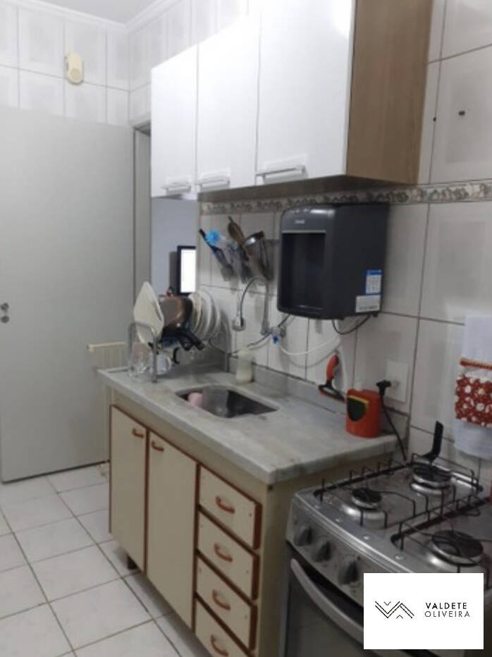 Apartamento à venda com 2 quartos, 68m² - Foto 3