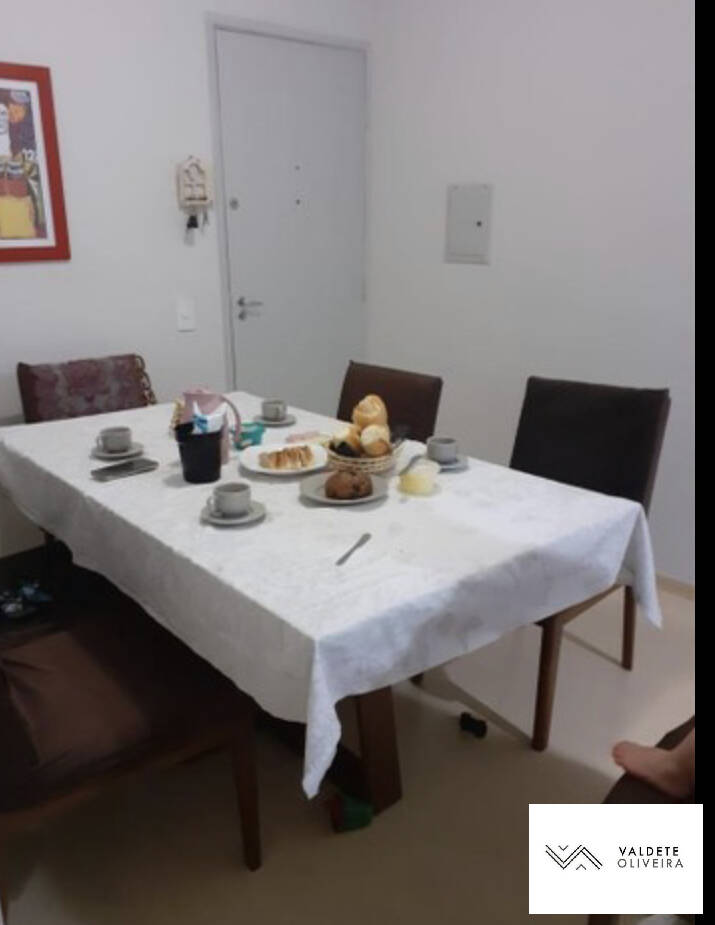 Apartamento à venda com 2 quartos, 68m² - Foto 4