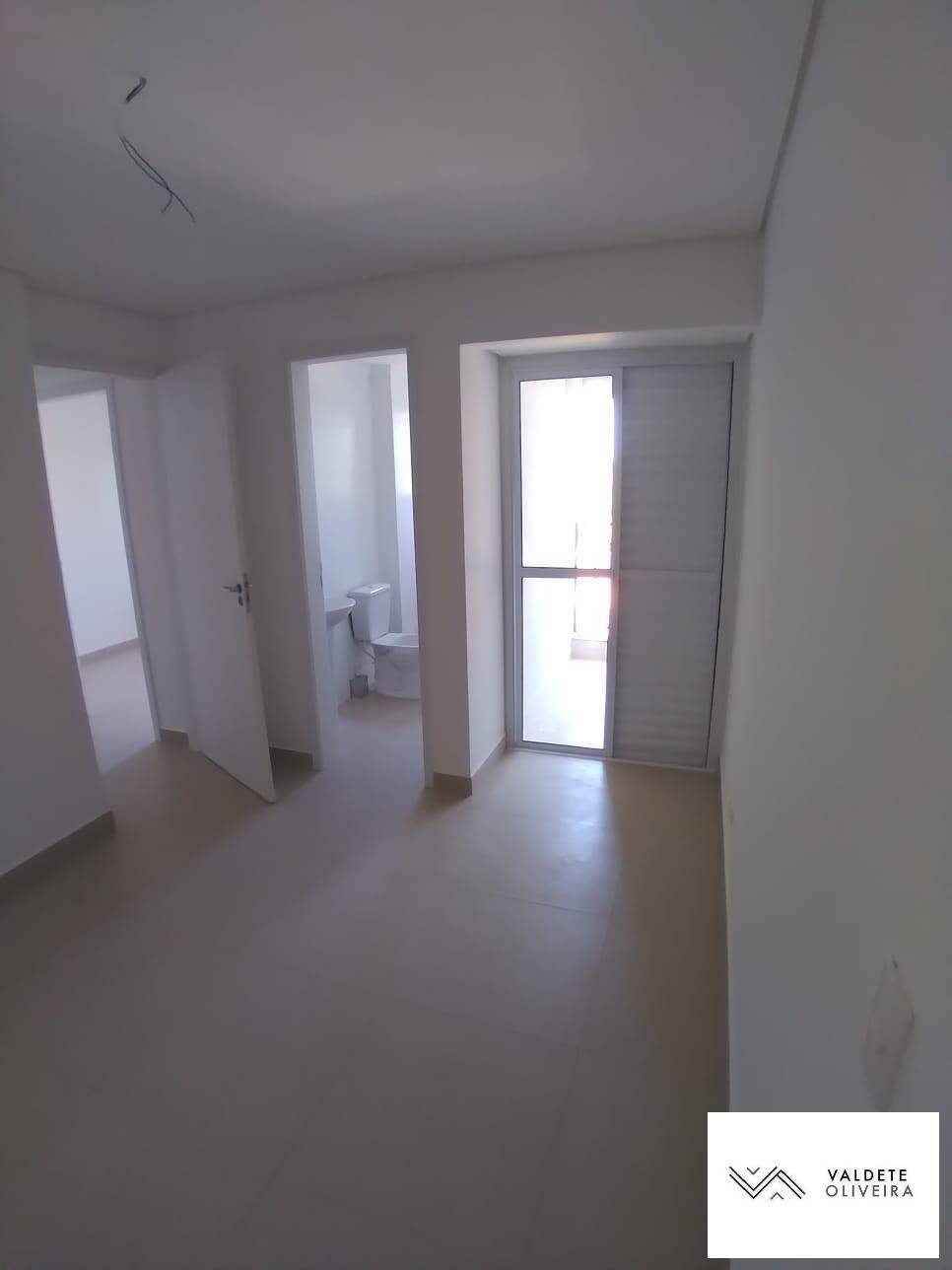 Apartamento à venda com 2 quartos, 56m² - Foto 3