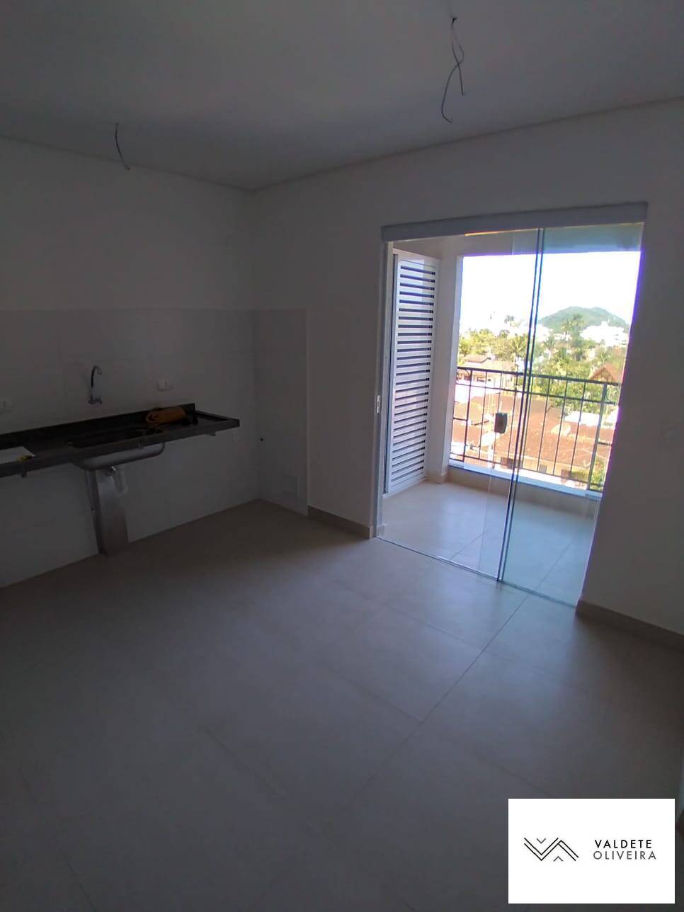 Apartamento à venda com 2 quartos, 56m² - Foto 1