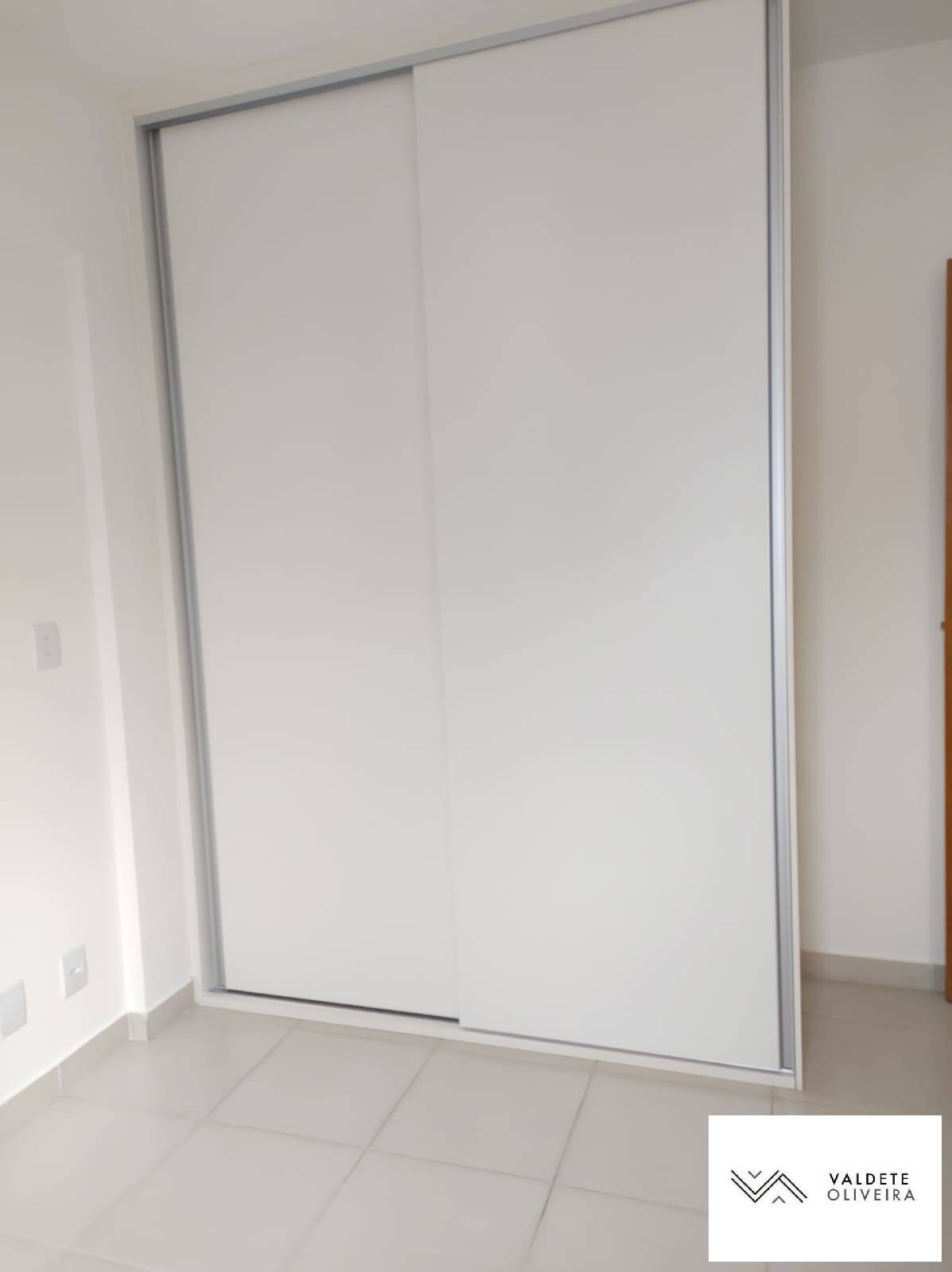 Apartamento à venda com 2 quartos, 69m² - Foto 8