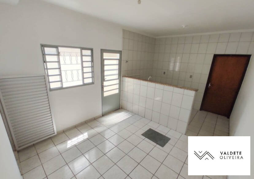 Casa à venda com 4 quartos, 117m² - Foto 10