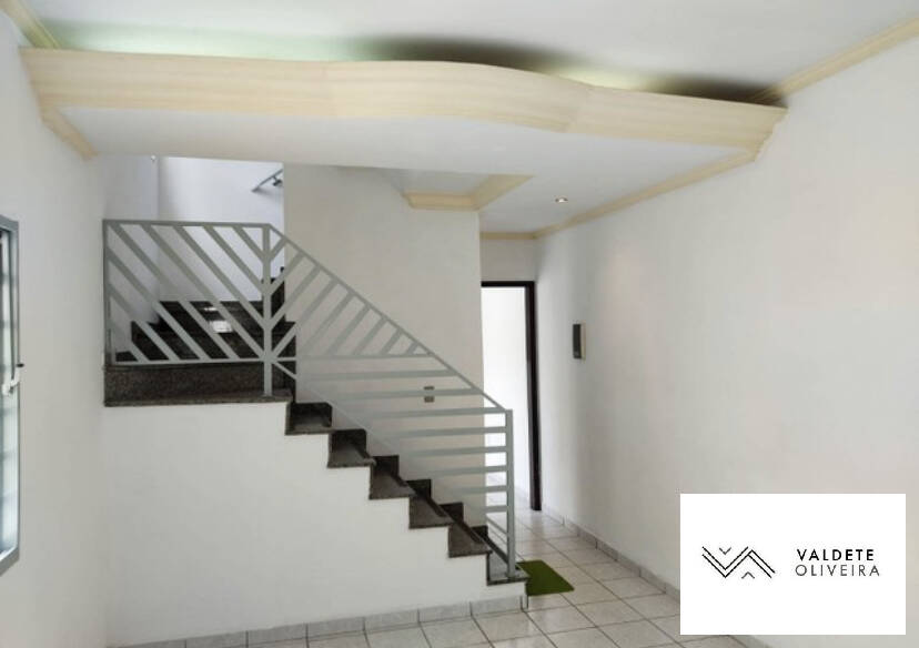 Casa à venda com 4 quartos, 117m² - Foto 11