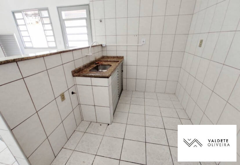 Casa à venda com 4 quartos, 117m² - Foto 18