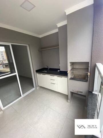 Apartamento à venda com 2 quartos, 62m² - Foto 1