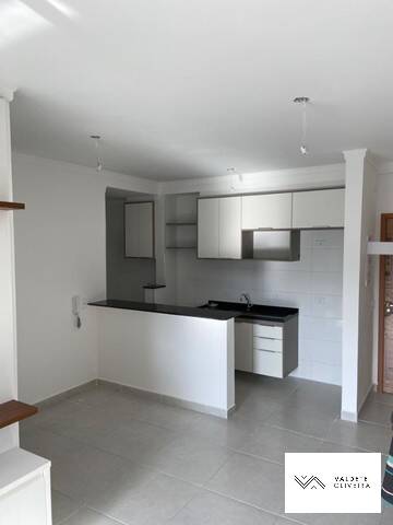 Apartamento à venda com 2 quartos, 62m² - Foto 3