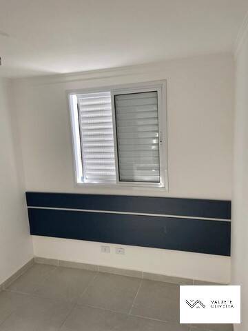 Apartamento à venda com 2 quartos, 62m² - Foto 4