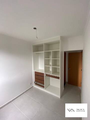 Apartamento à venda com 2 quartos, 62m² - Foto 7