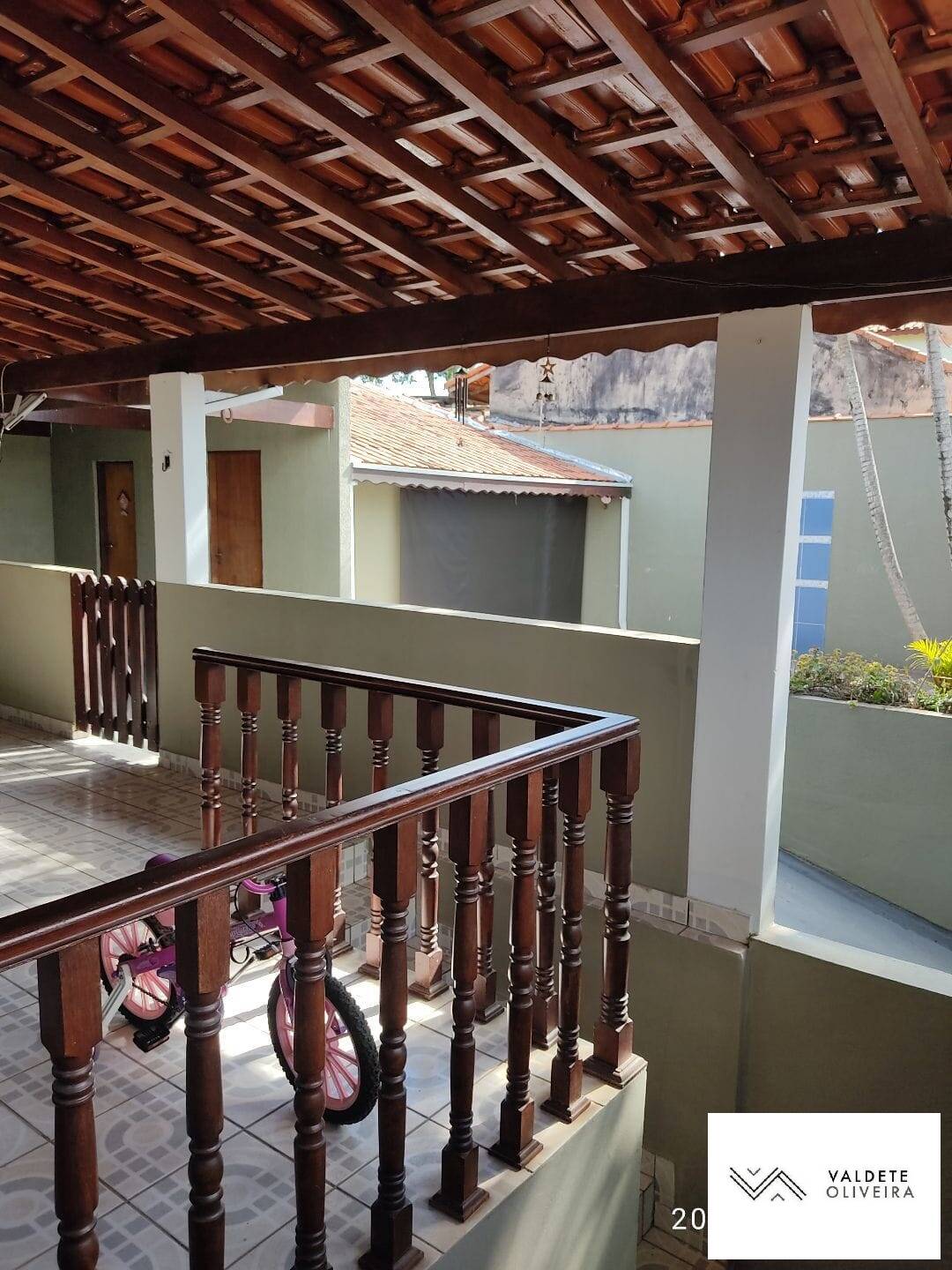 Casa à venda com 2 quartos, 71m² - Foto 8