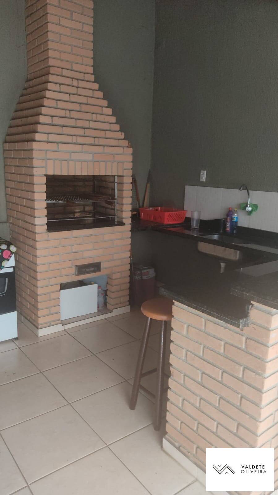 Casa à venda com 2 quartos, 71m² - Foto 11