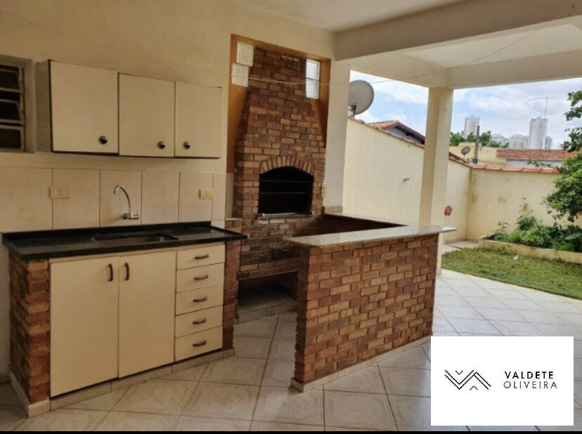 Casa à venda com 4 quartos, 271m² - Foto 5