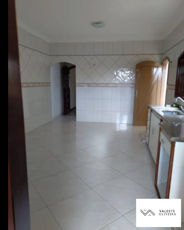 Casa à venda com 4 quartos, 271m² - Foto 8