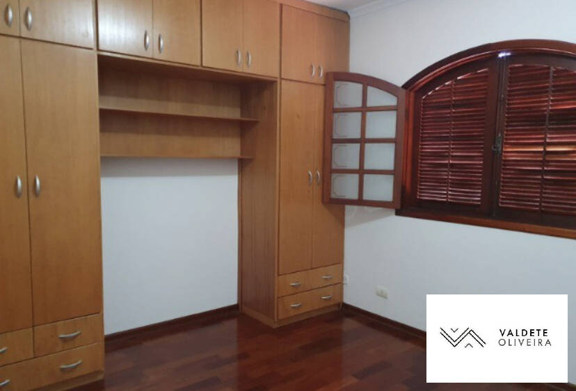 Casa à venda com 4 quartos, 271m² - Foto 18