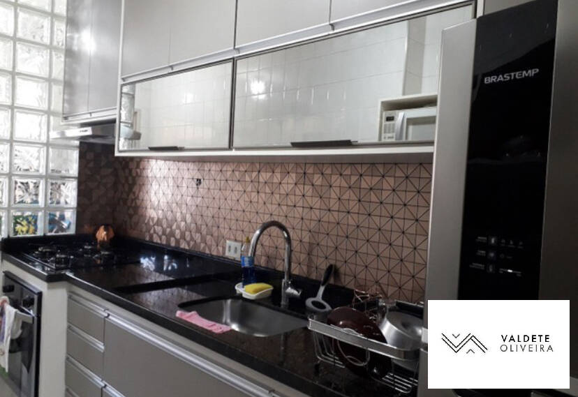 Apartamento à venda com 3 quartos, 64m² - Foto 4