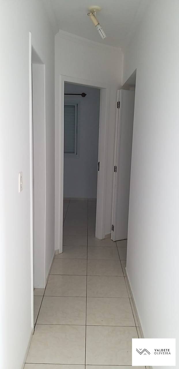 Apartamento à venda com 3 quartos, 63m² - Foto 12