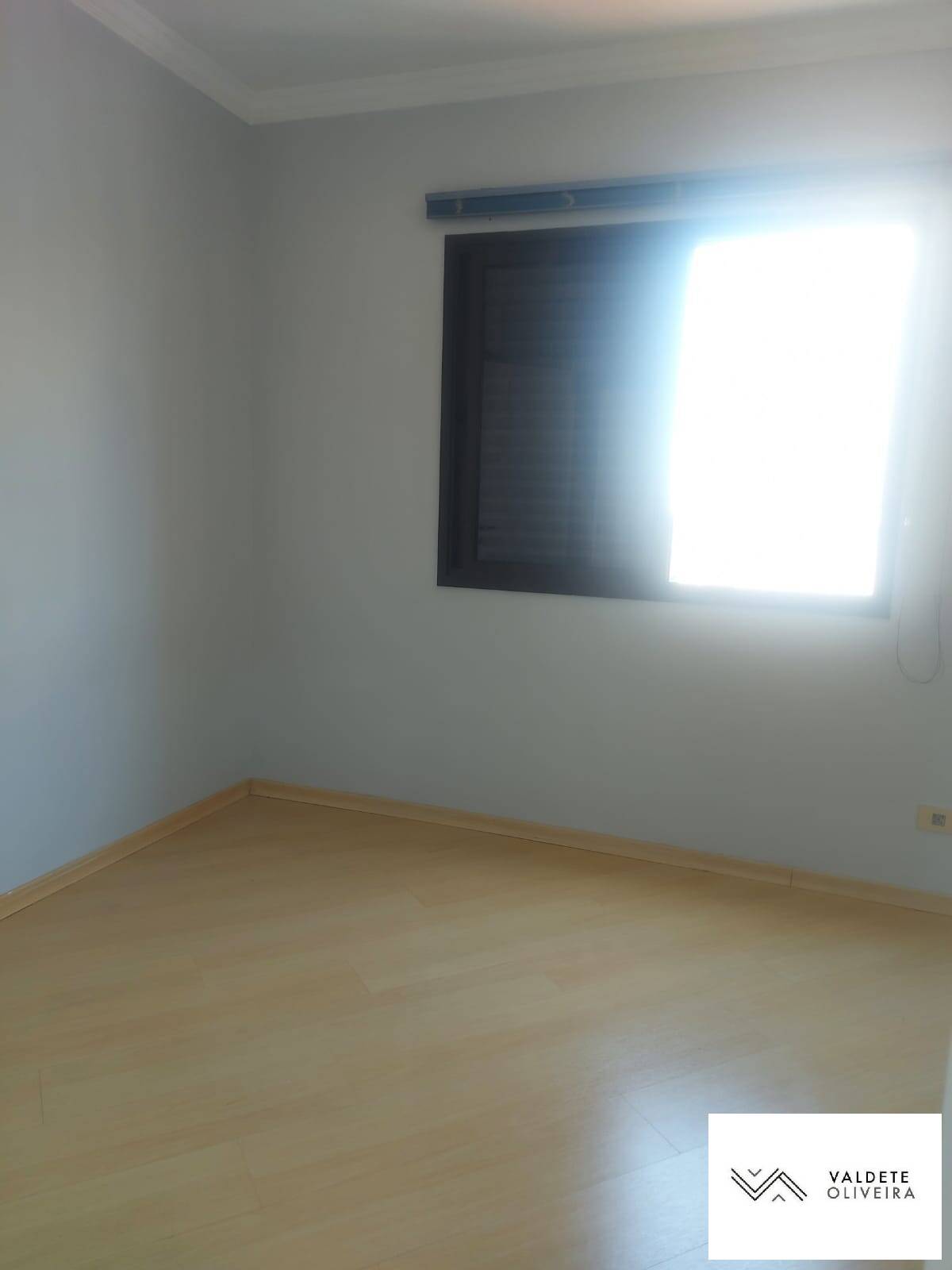 Apartamento à venda com 3 quartos, 77m² - Foto 5