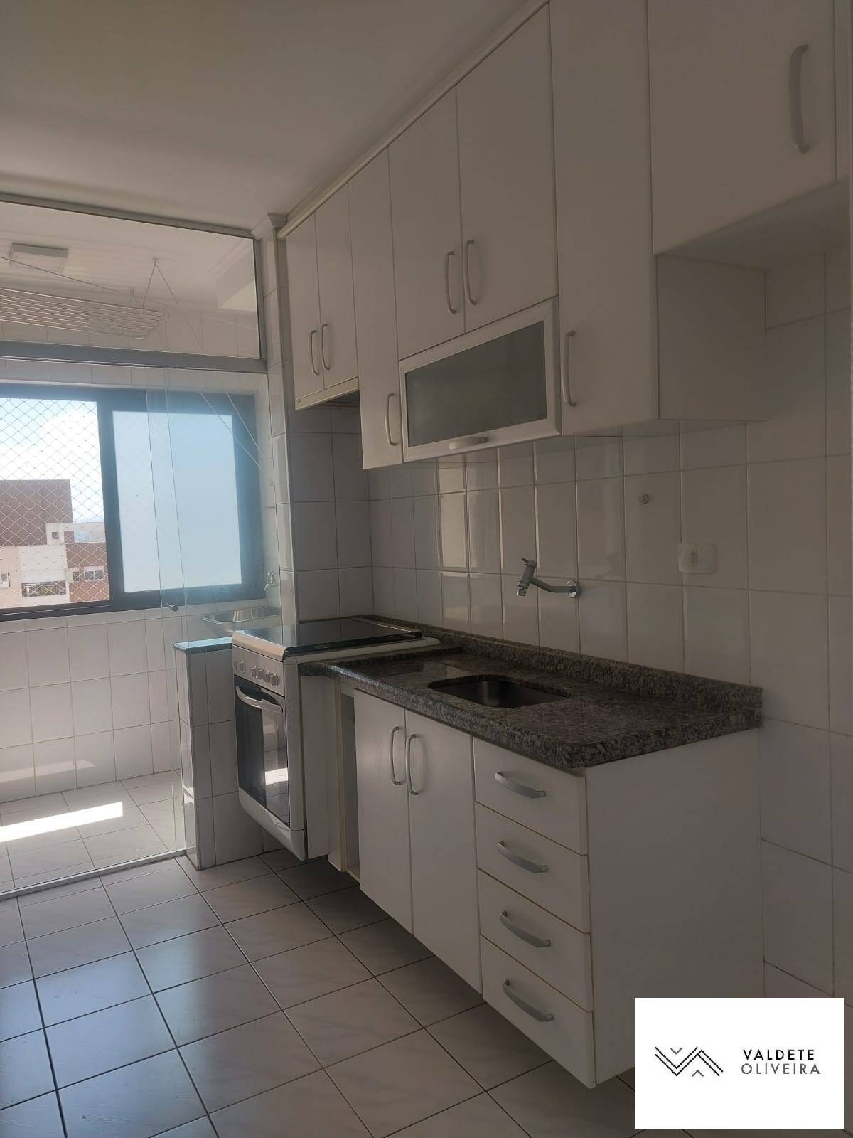 Apartamento à venda com 3 quartos, 77m² - Foto 20