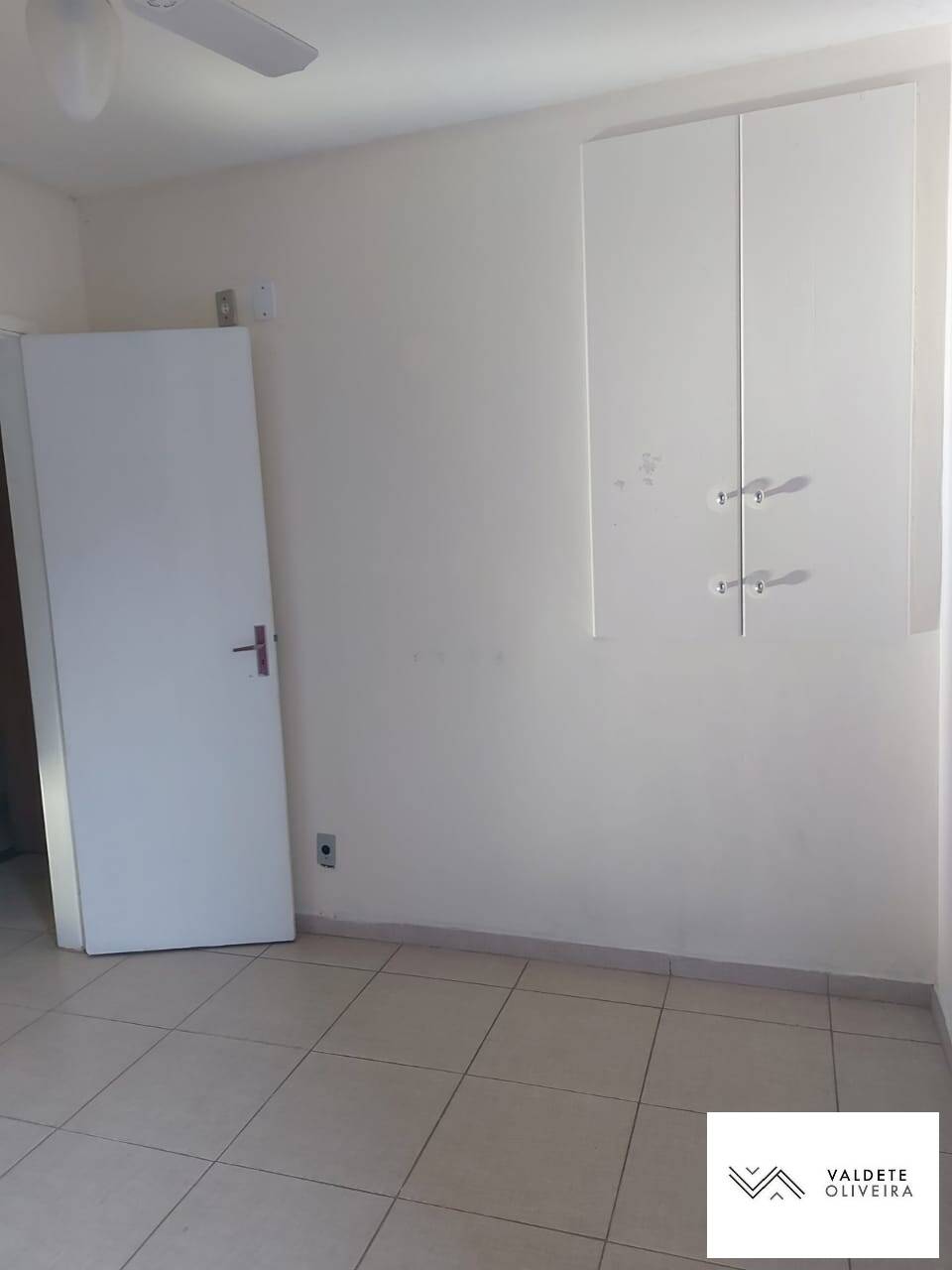 Apartamento à venda com 2 quartos, 68m² - Foto 13