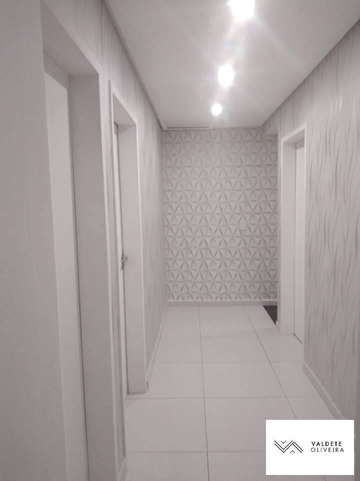 Casa à venda com 3 quartos, 250m² - Foto 8