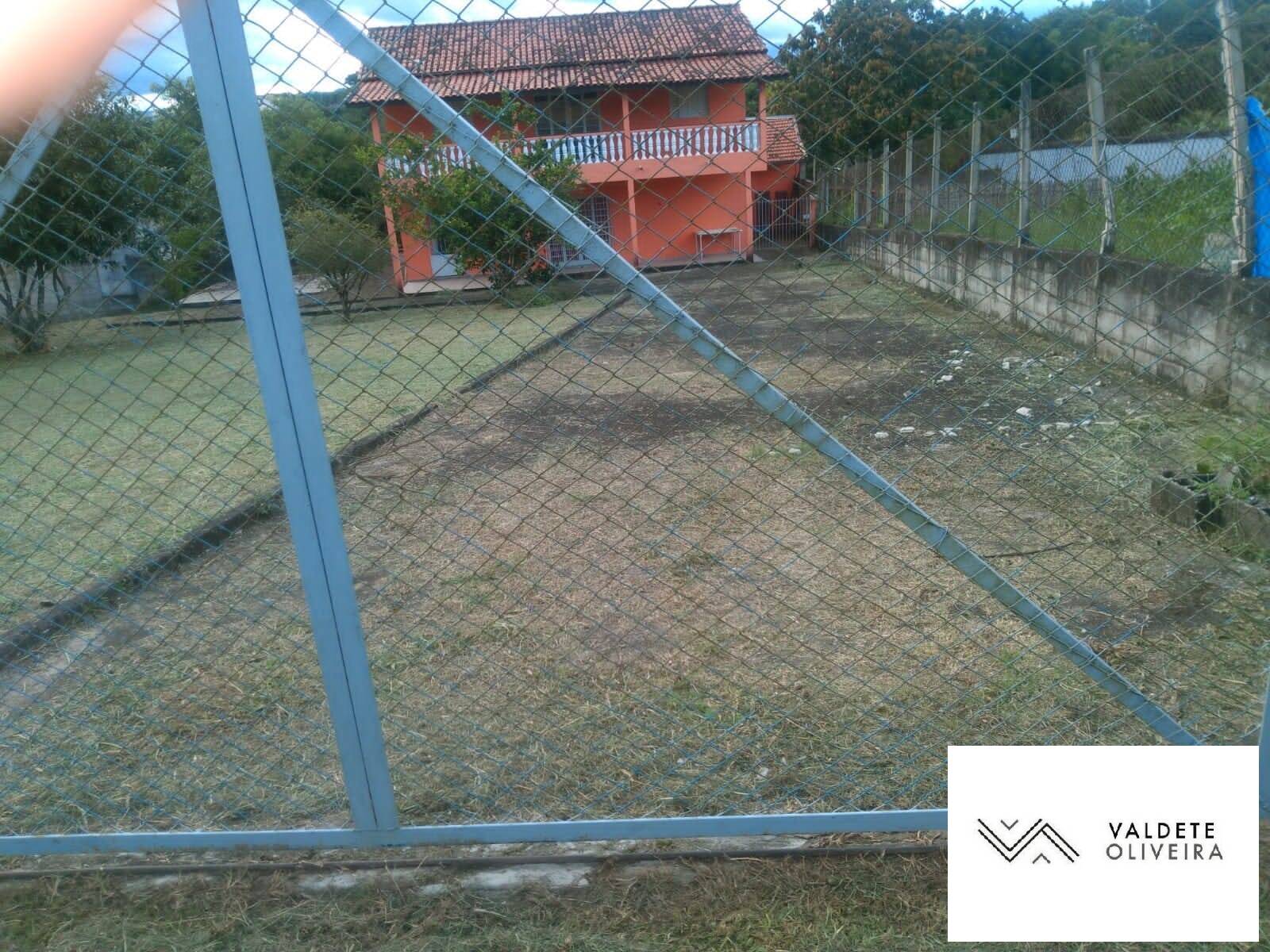 Fazenda à venda com 5 quartos, 1000m² - Foto 4