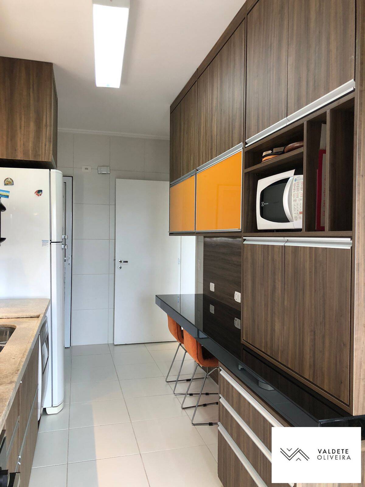 Apartamento à venda com 3 quartos, 124m² - Foto 3