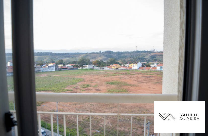 Apartamento à venda com 3 quartos, 59m² - Foto 2