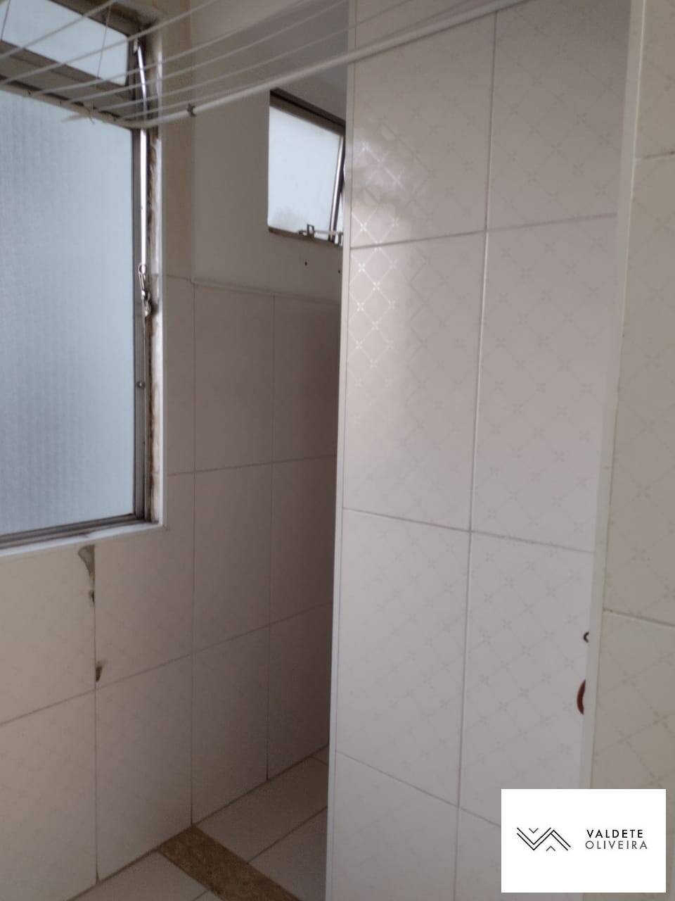 Apartamento à venda com 2 quartos, 65m² - Foto 15