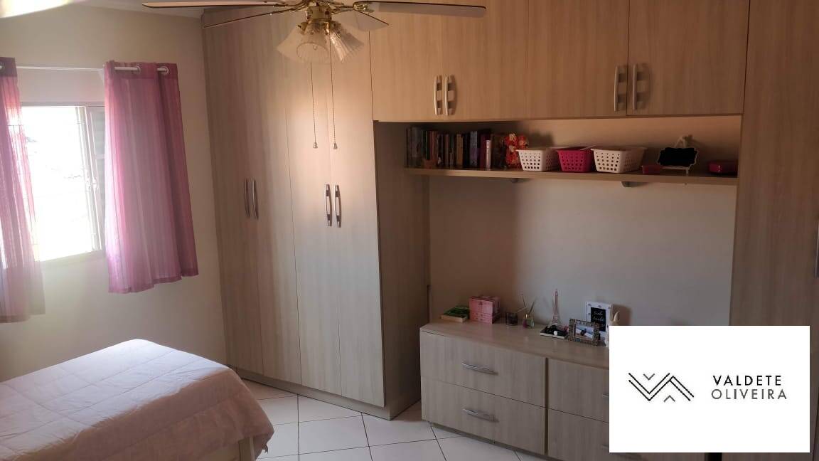 Sobrado à venda com 4 quartos, 197m² - Foto 8