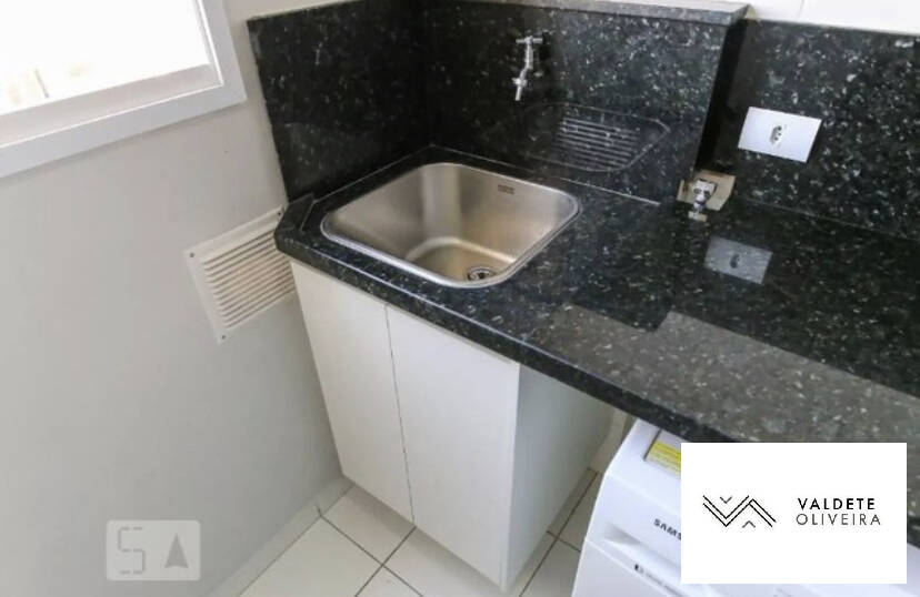 Apartamento à venda com 2 quartos, 67m² - Foto 11