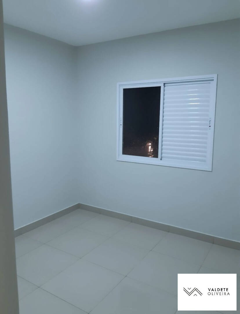 Apartamento à venda com 2 quartos, 60m² - Foto 5