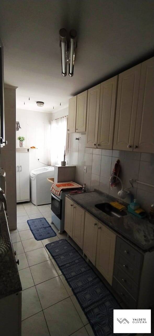 Apartamento à venda com 2 quartos, 57m² - Foto 6