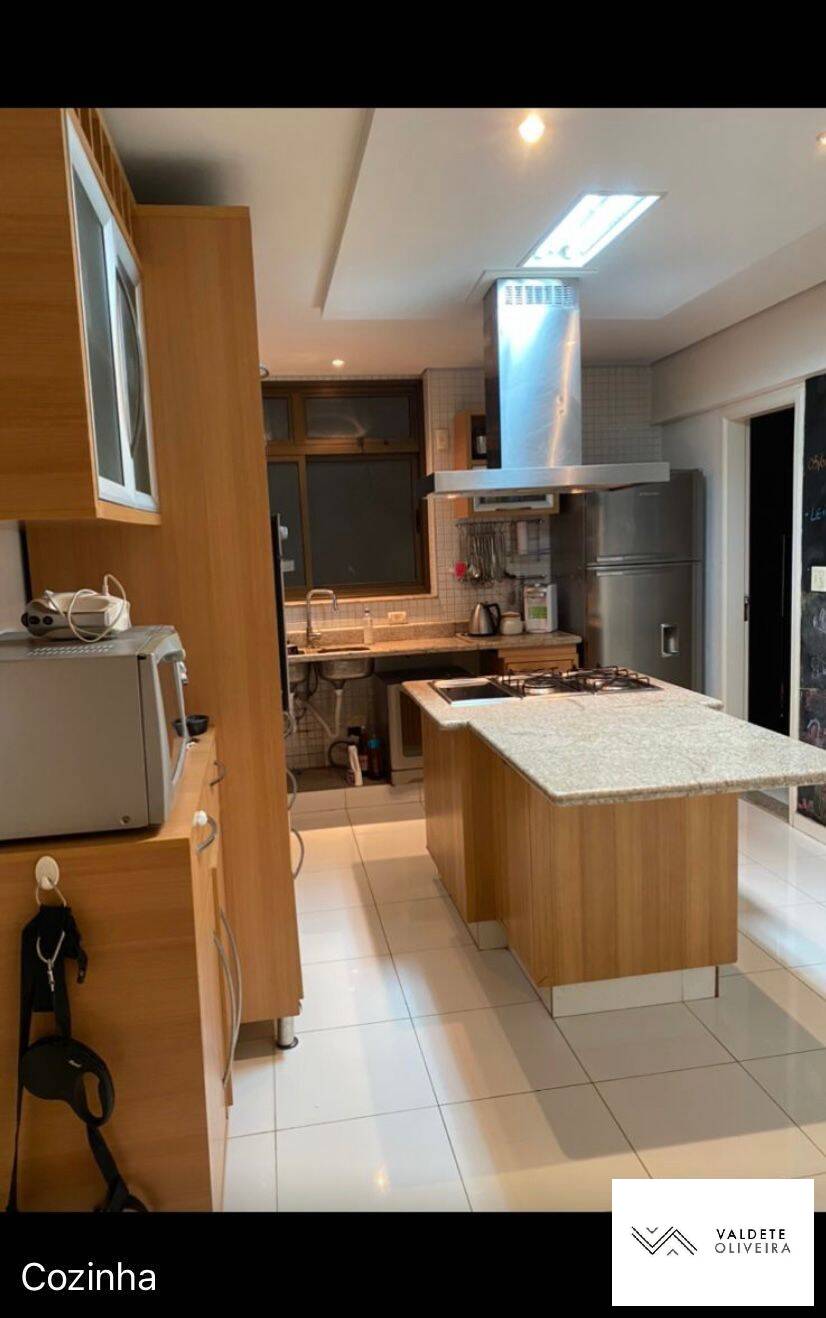 Apartamento à venda com 3 quartos, 144m² - Foto 7