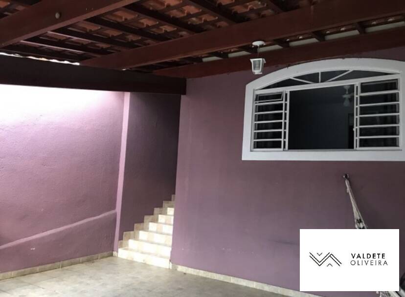 Casa à venda com 3 quartos, 134m² - Foto 3