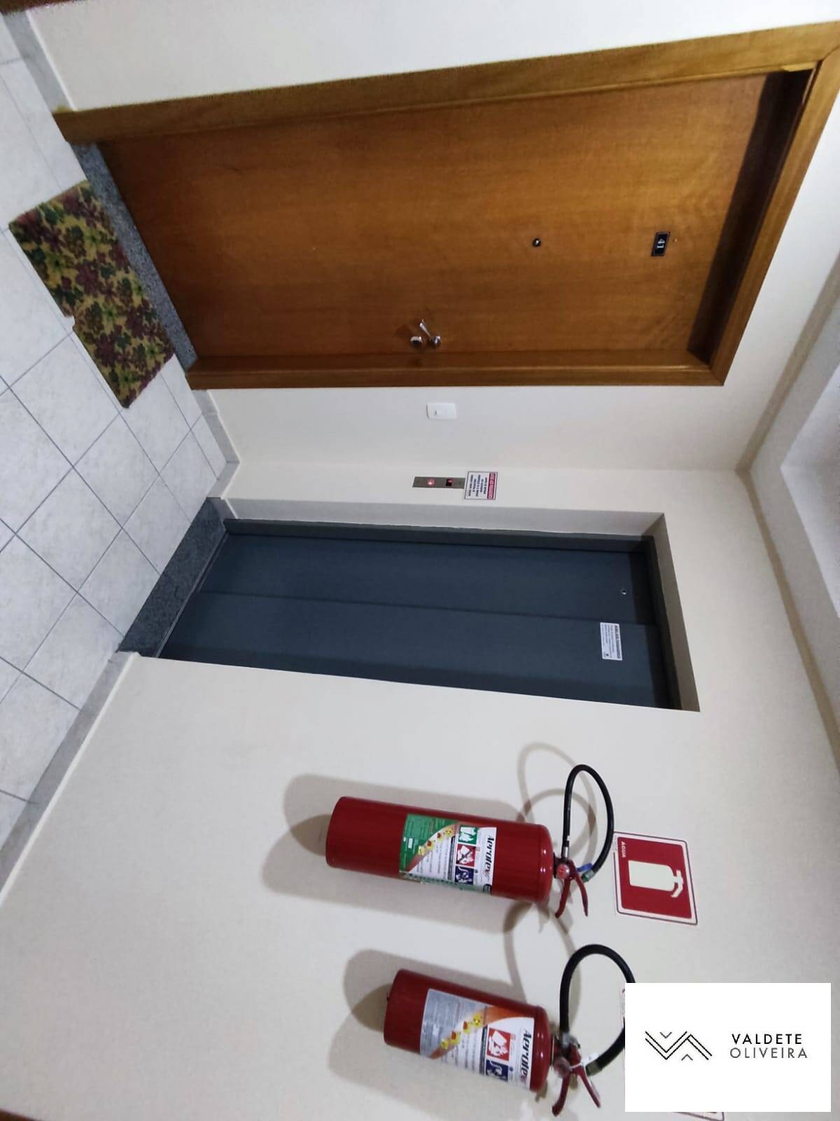 Apartamento à venda com 2 quartos, 65m² - Foto 21